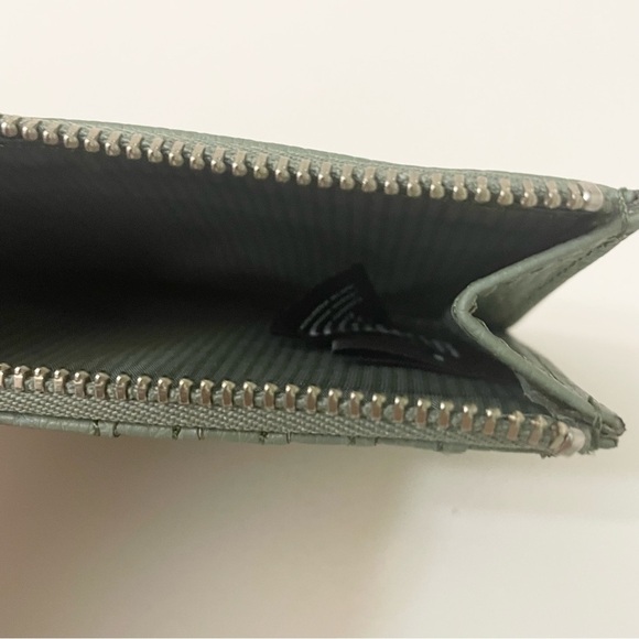 Herschel Oscar II Vegan Leather Wallet - Picture 11 of 16